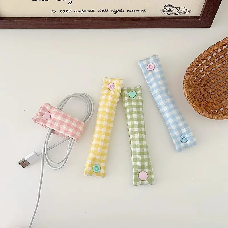 1PC チェック柄電話ケーブルオーガナイザー INS スタイ - Home Office Call Center のレビューと価格
